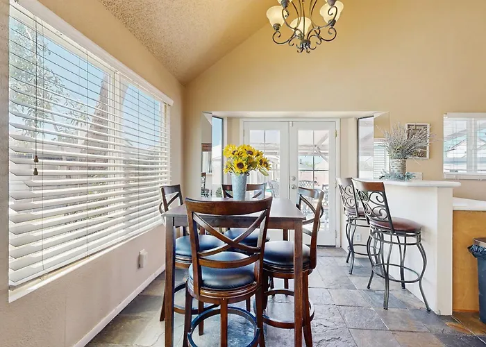 Holiday home Pool + Fire Pit: 'desert Radiance' In Phoenix! Phoenix
