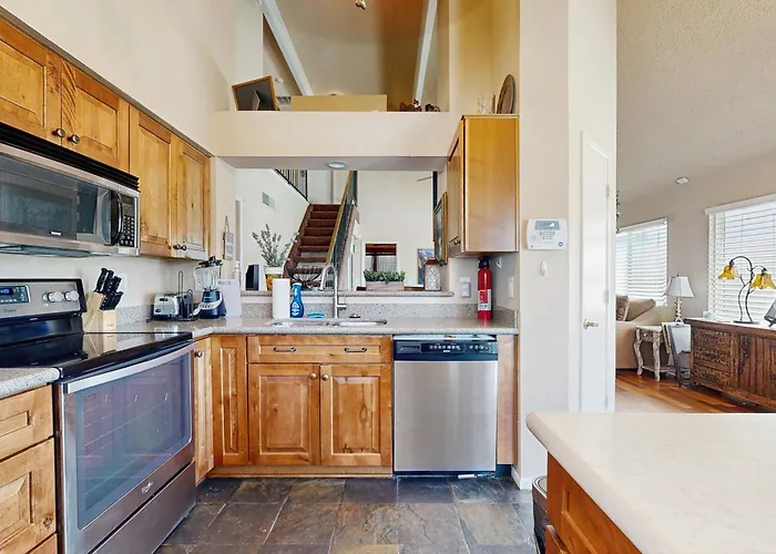 Holiday home Pool + Fire Pit: 'desert Radiance' In Phoenix!